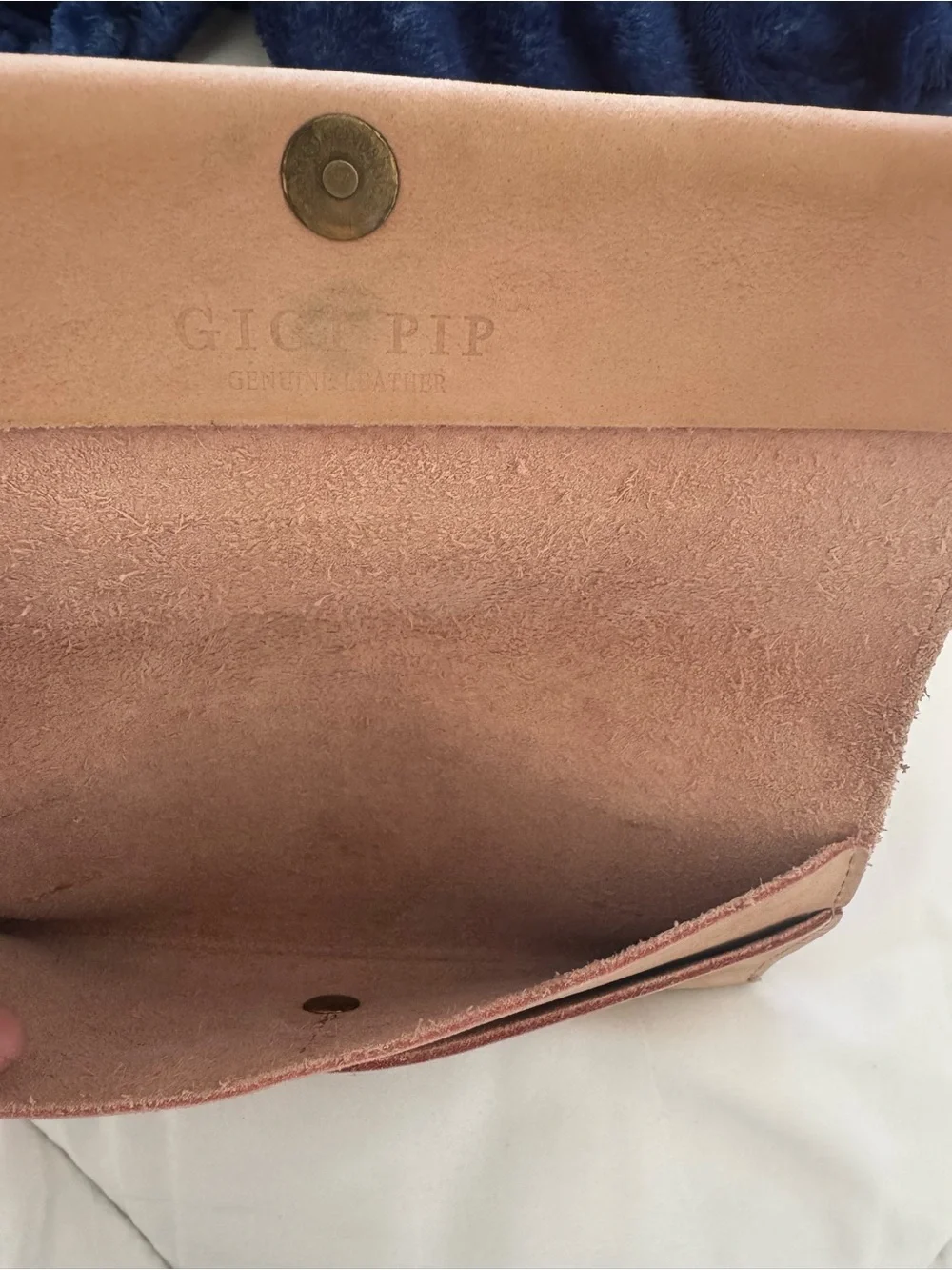 Light rose wallet real leather